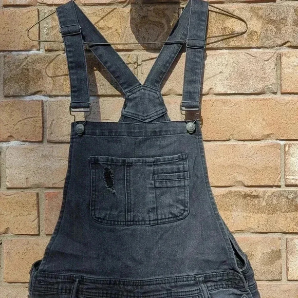 Distressed  Overalls - Picture 4 of 10